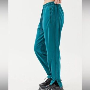 👉 Urban Outfitters Women’s Track Pants Elastic Drawstring Zipper Sports Size L